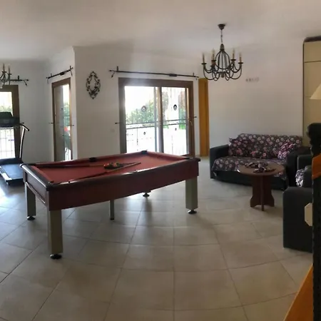 Bodrum Torba 4 Bedrooms Private Pool Luxury Villa * 博德鲁姆